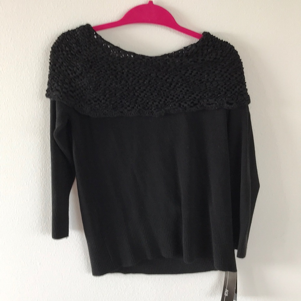 AGB Sweater w/ cowl neck size XL MWT